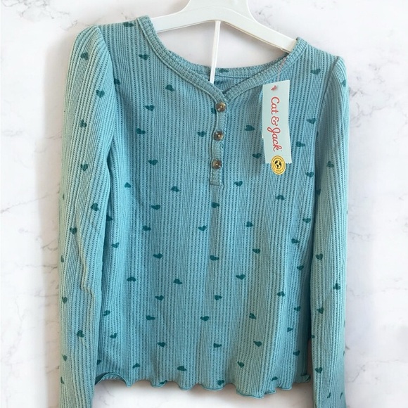Cat & Jack Other - Cat & Jack Green Heart Long Sleeve Top